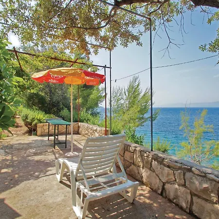 Hébergement de vacances Beautiful In Crnja Luka With Wifi Vela Luka
